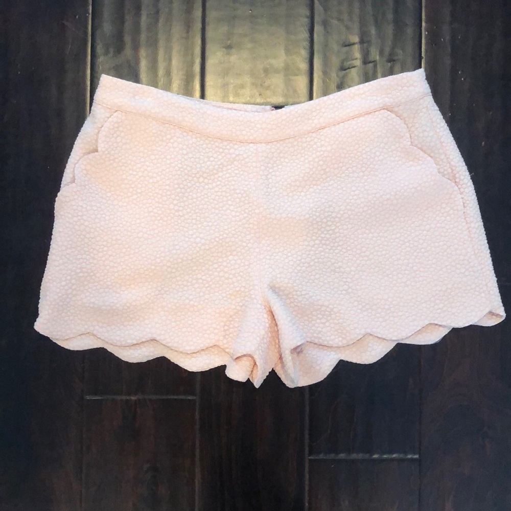 Shorts with Scalloped Edge